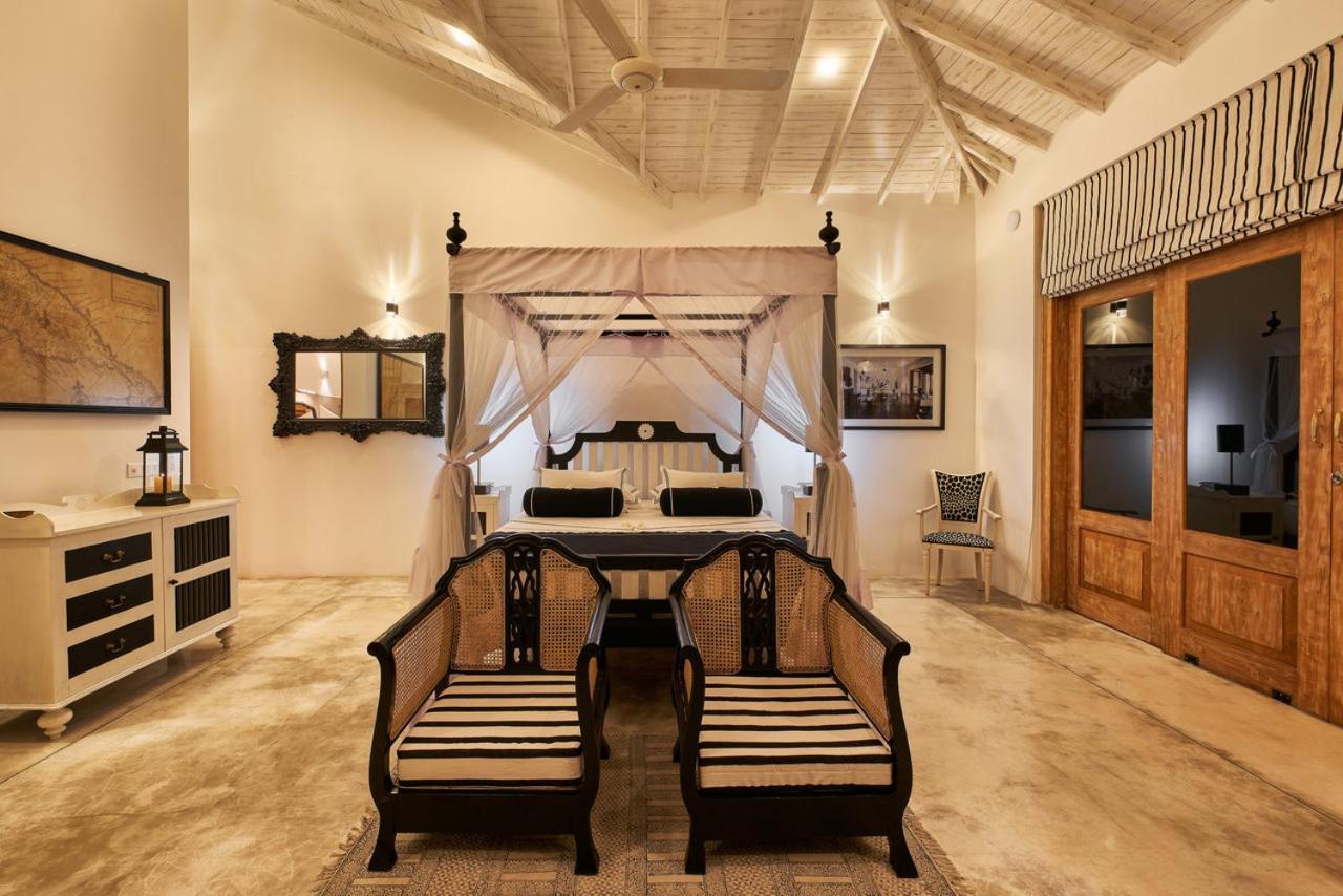 The Divine Villa Talpe Bagian luar foto